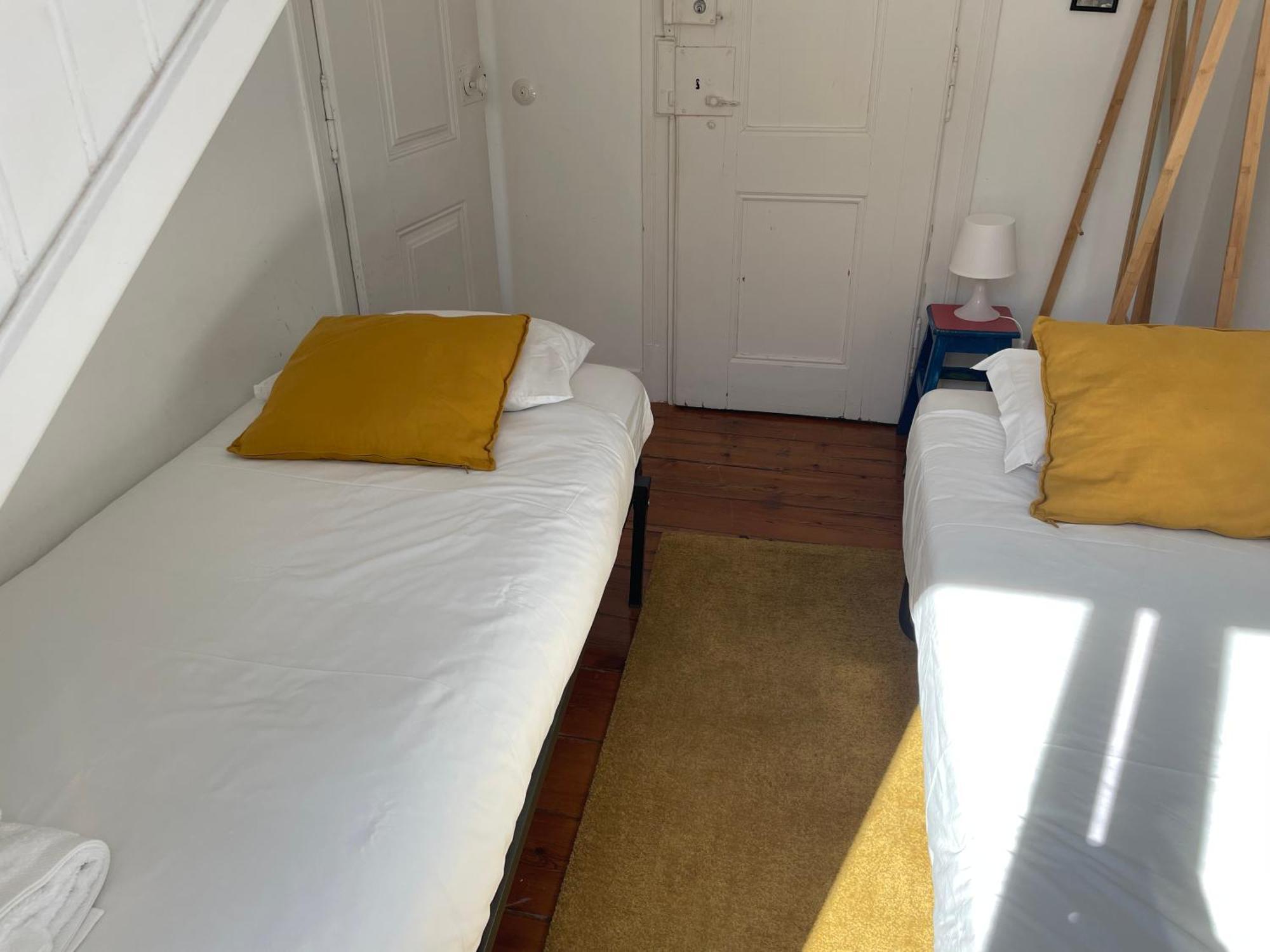 Cosy Apartment - Bairro Alto, Principe Real ลิสบอน ภายนอก รูปภาพ